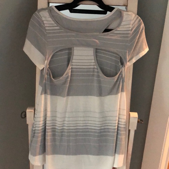 Miami T-Shirt - Picture 2 of 2